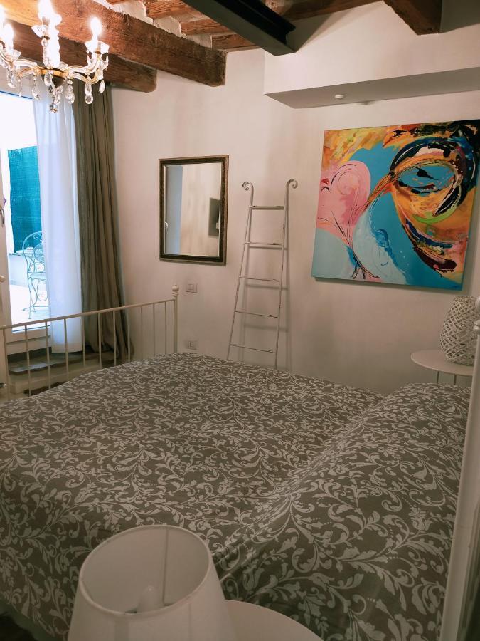 Tambien B&B Pesaro Bagian luar foto