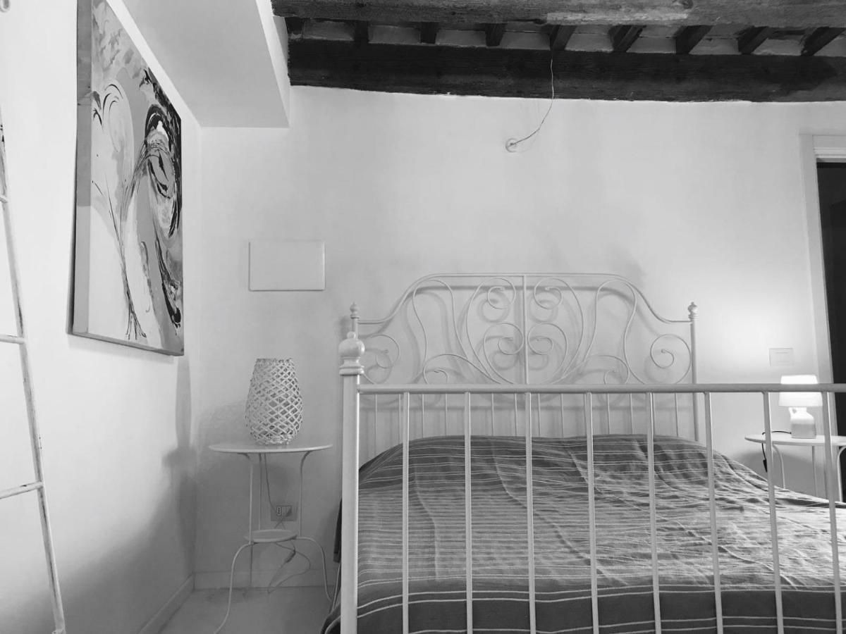 Tambien B&B Pesaro Bagian luar foto